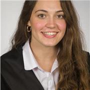 Estudiante Educación Primaria. Monitora de comedor.  Bachillerato social. Clases particulares. Título de monitora de tiempo libre.